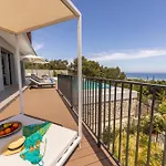 Atopetra Villa